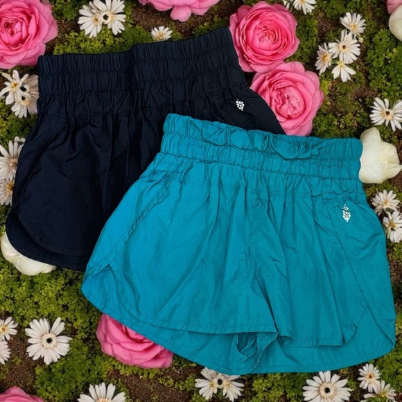 Free People Movement Lot of (2) The Way Home Lined Athletic Comfort Shorts M - Picture 1 of 10